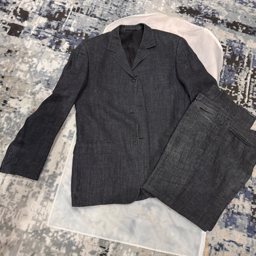 Guess Dark Gray Suit Set